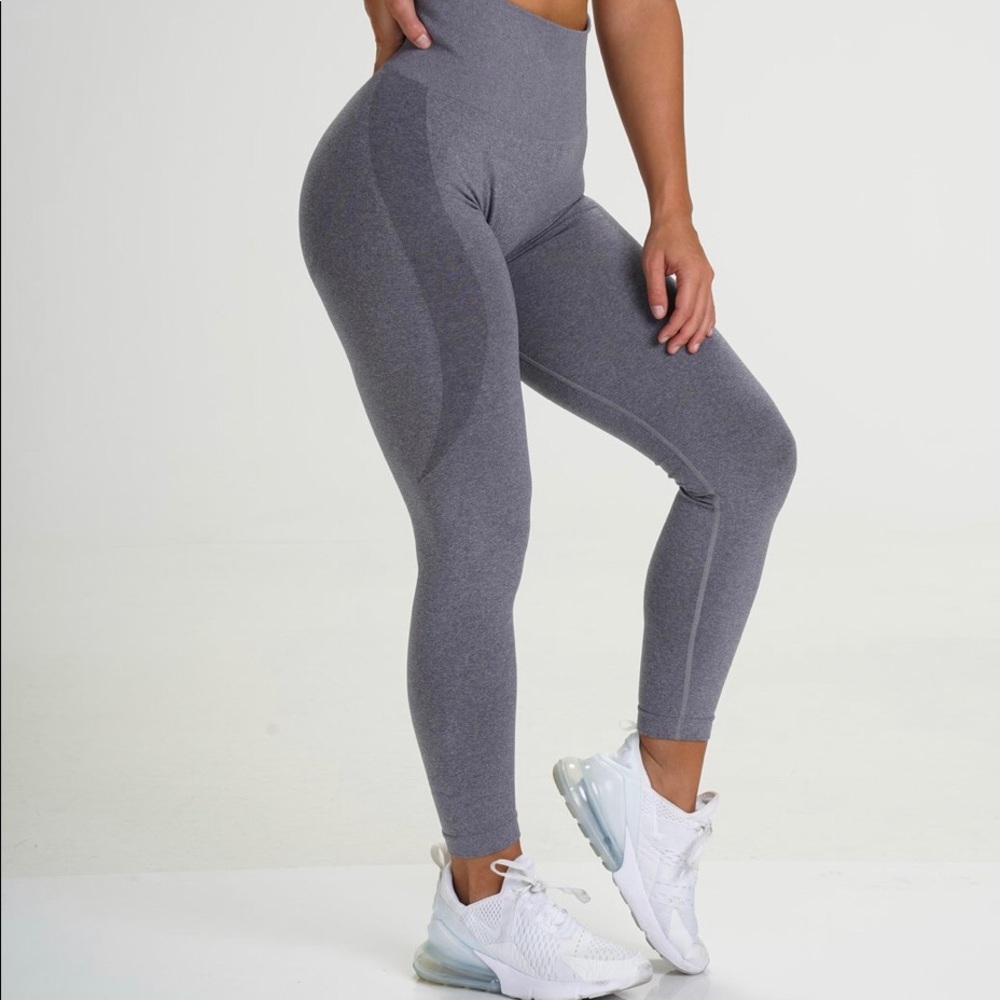 NVGTN Gray Contour Seamless Leggings- LIKE NEW, S
